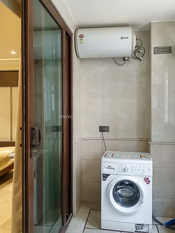 3 BHK Builder Floor For Rent in Defence Colony