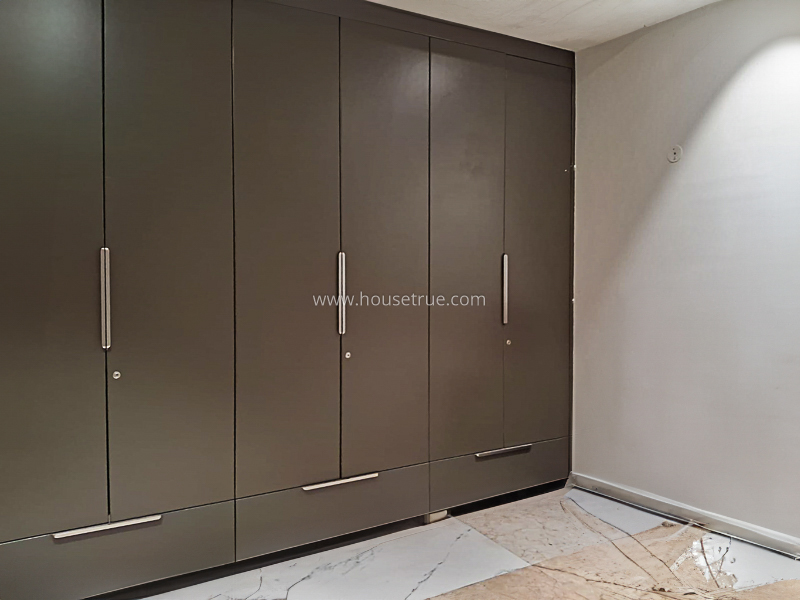4 BHK Duplex For Rent in Defence Colony