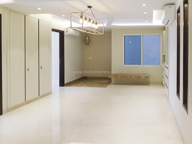 4 BHK Builder Floor For Rent in Defence Colony