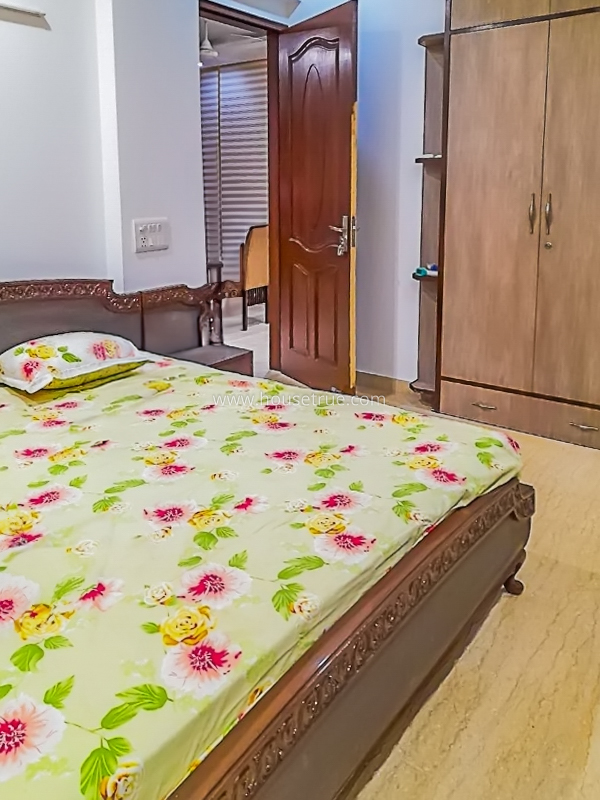 3 BHK Builder Floor For Rent in Defence Colony