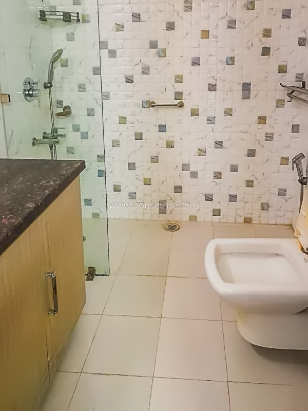 3 BHK Builder Floor For Rent in Defence Colony