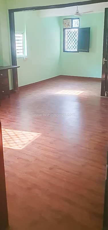 3 BHK Duplex For Rent in Safdarjung Enclave