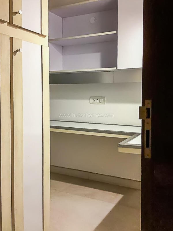 3 BHK Flat For Rent in Panchsheel Enclave