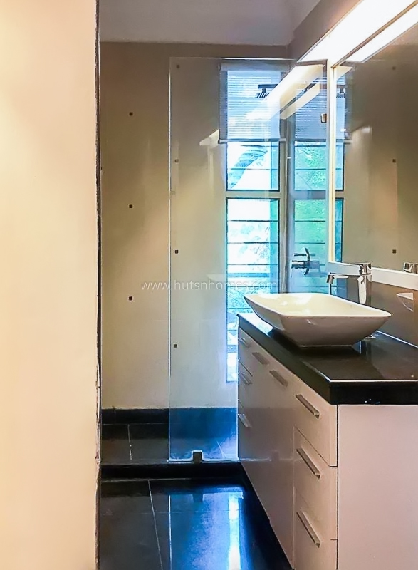 3 BHK Flat For Rent in Panchsheel Enclave