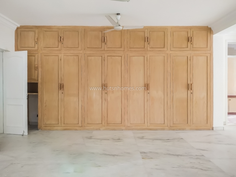 5 BHK Farm House For Sale in Westend Greens