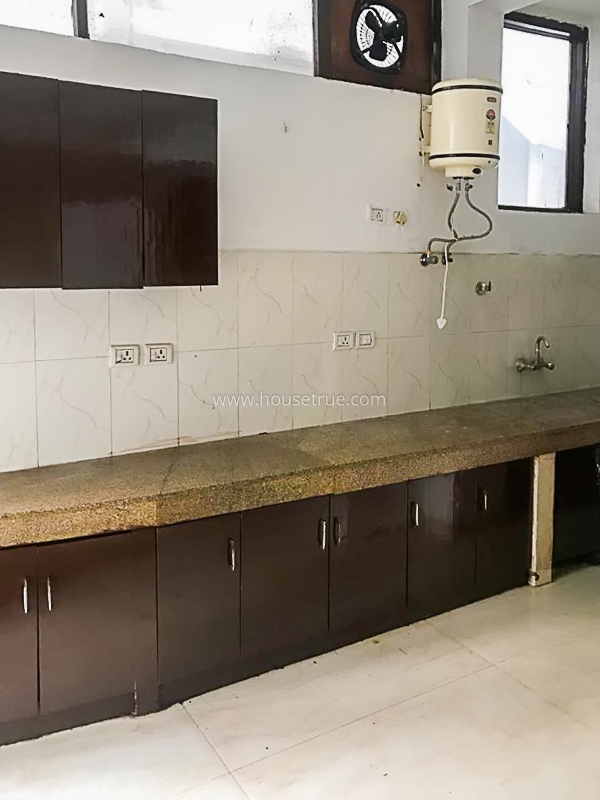 5 BHK Farm House For Rent in Dlf Chattarpur Farms