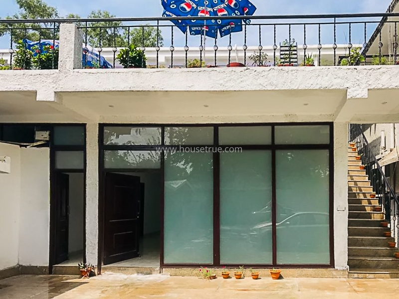 5 BHK Farm House For Rent in Dlf Chattarpur Farms