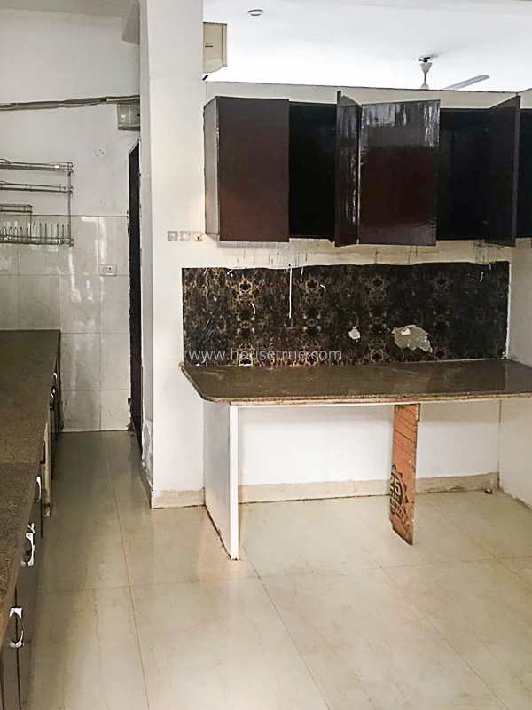 5 BHK Farm House For Rent in Dlf Chattarpur Farms