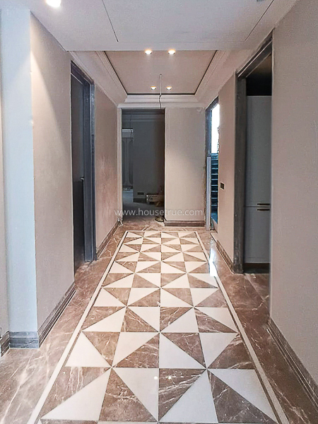 3 BHK Builder Floor For Sale in Defence Colony