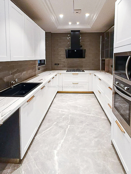 3 BHK Builder Floor For Sale in Defence Colony