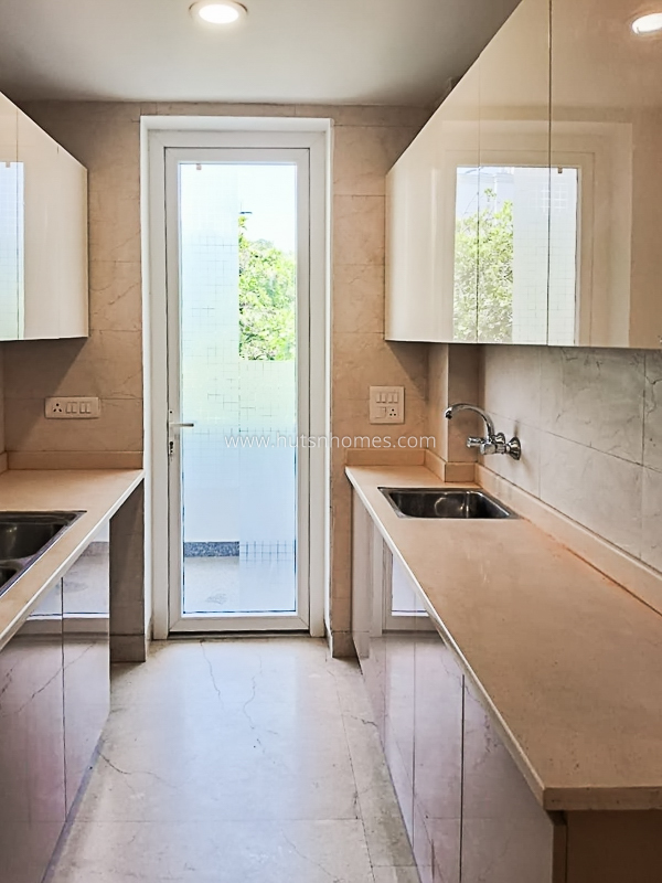4 BHK Builder Floor For Rent in Defence Colony