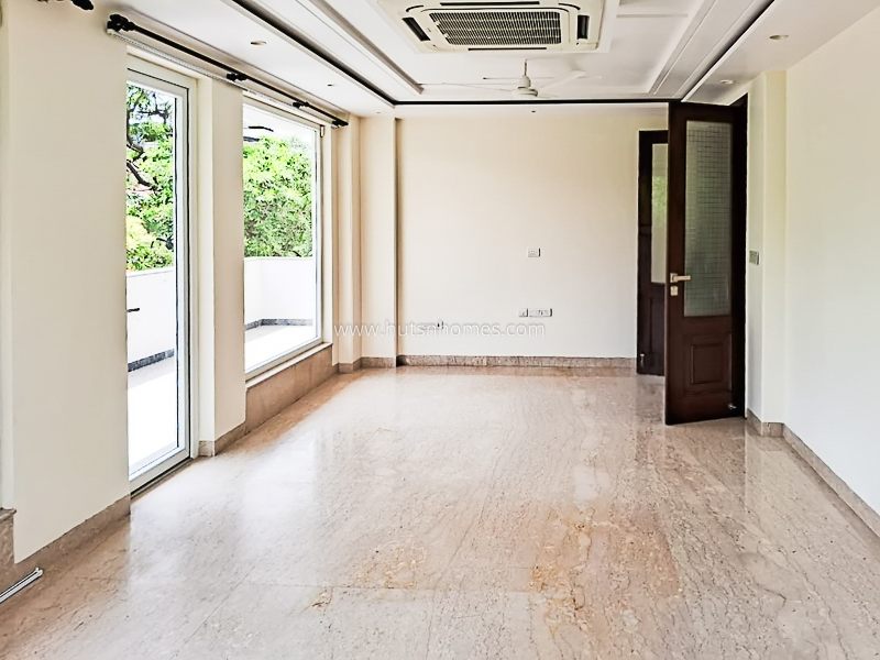 4 BHK Builder Floor For Rent in Defence Colony