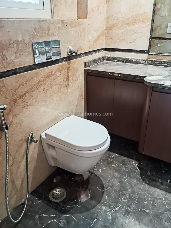 4 BHK Builder Floor For Rent in Defence Colony