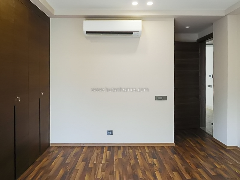 4 BHK Builder Floor For Rent in Vasant Vihar