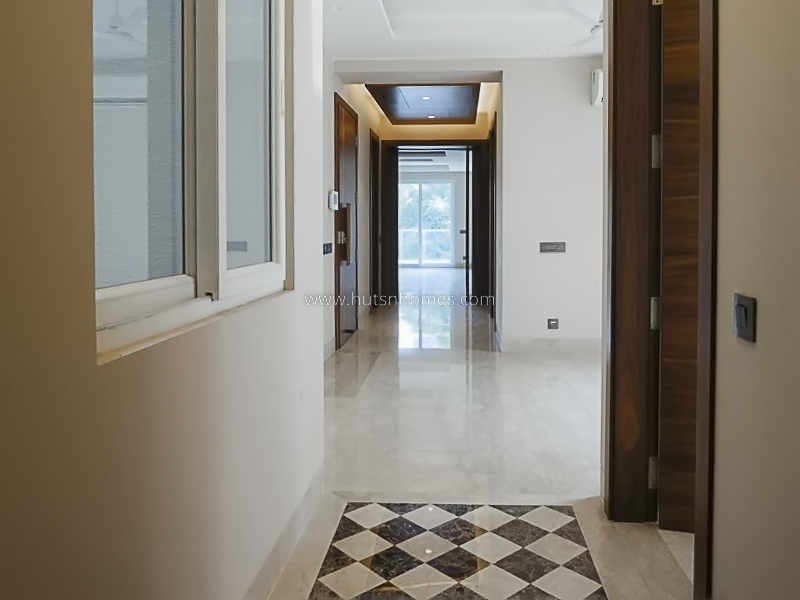 4 BHK Builder Floor For Rent in Vasant Vihar