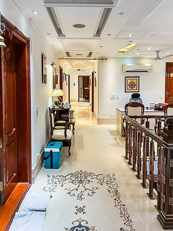 5 BHK Duplex For Rent in Safdarjung Enclave