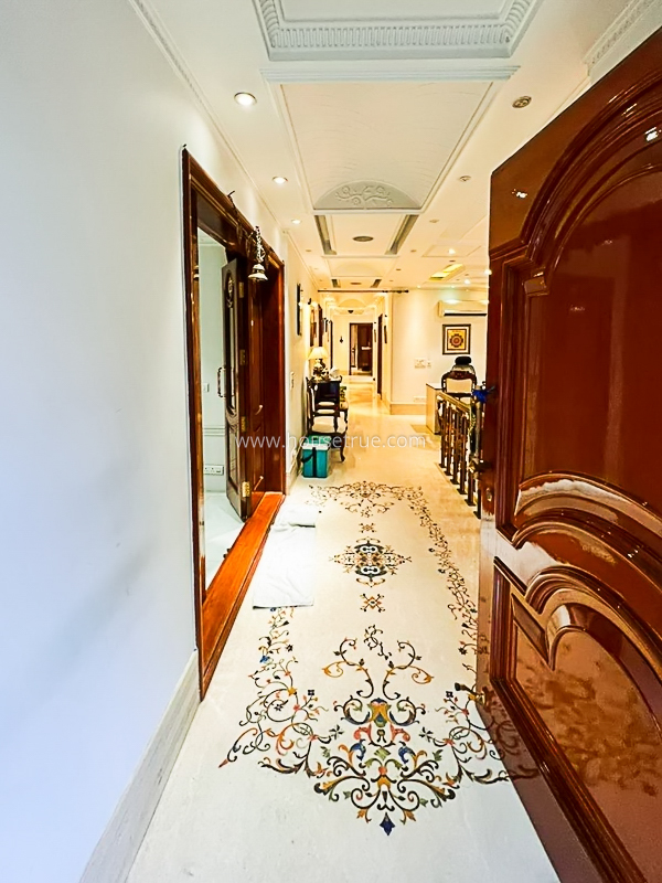 5 BHK Duplex For Rent in Safdarjung Enclave