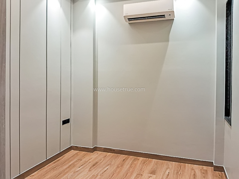 4 BHK Builder Floor For Rent in Defence Colony