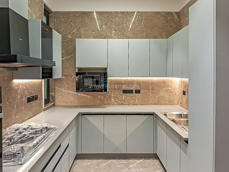 4 BHK Builder Floor For Rent in Defence Colony