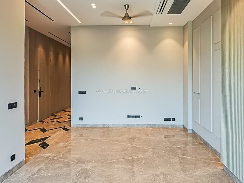 4 BHK Builder Floor For Rent in Defence Colony
