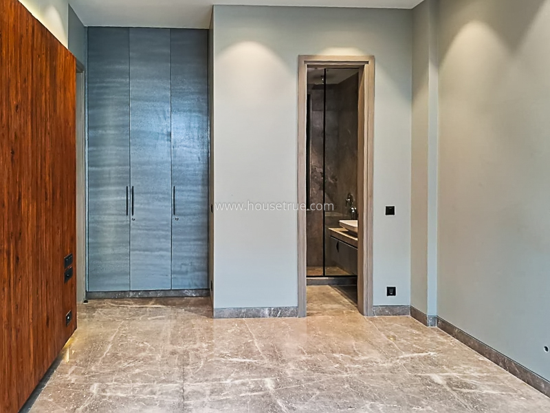 4 BHK Builder Floor For Rent in Defence Colony
