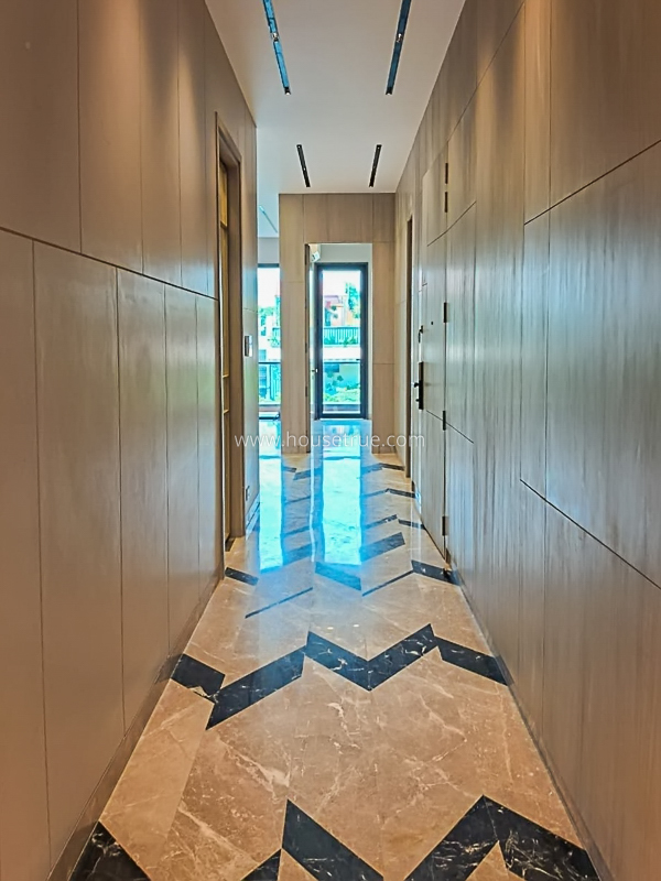 4 BHK Builder Floor For Rent in Defence Colony