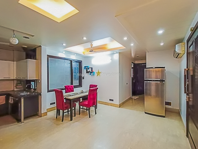 3 BHK Builder Floor For Rent in Defence Colony