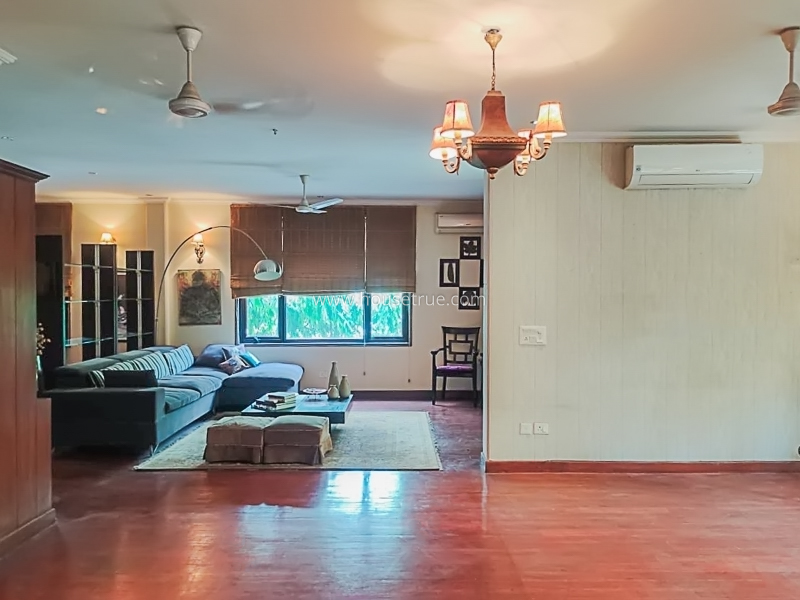 5 BHK Flat For Rent in Vasant Vihar