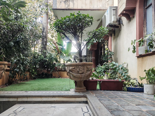 9 BHK House For Rent in Vasant Vihar