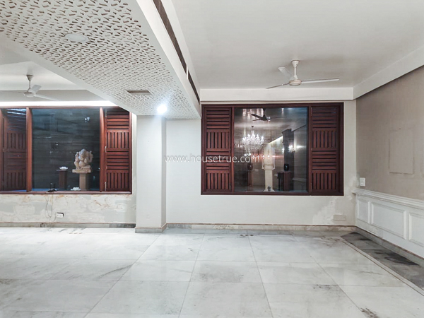 9 BHK House For Rent in Vasant Vihar