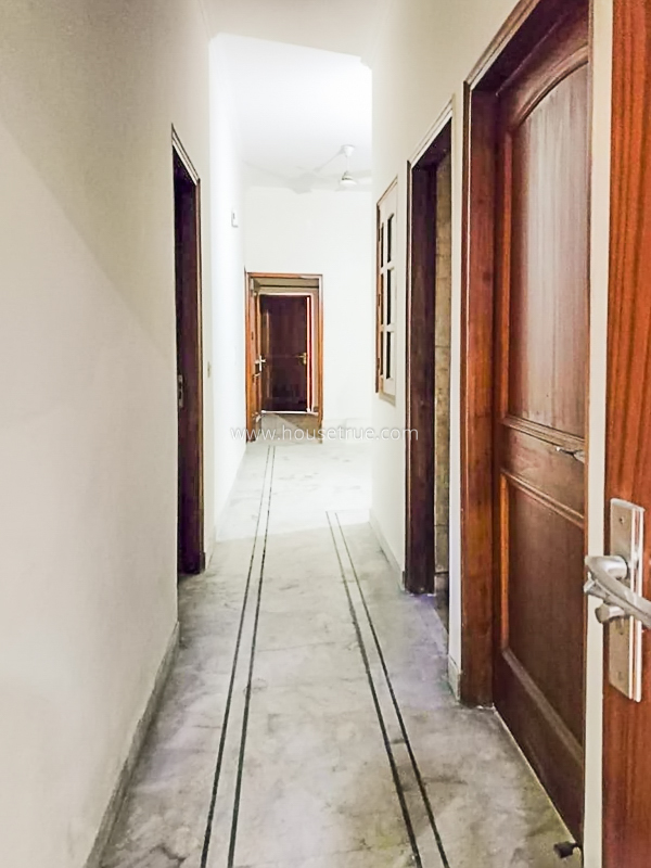3 BHK Flat For Rent in Panchsheel Enclave