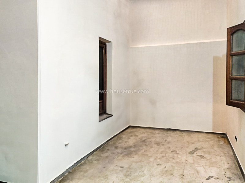 3 BHK Flat For Rent in Panchsheel Enclave