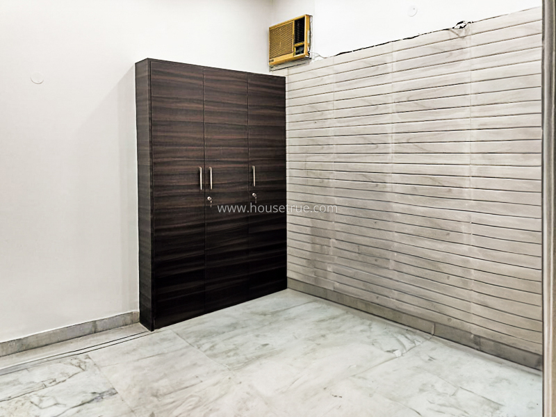 3 BHK Flat For Rent in Panchsheel Enclave