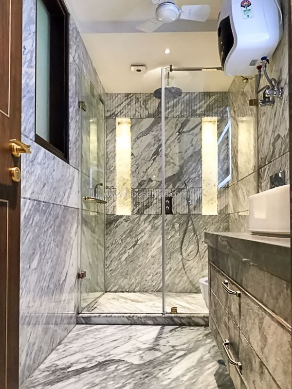 4 BHK Builder Floor For Rent in Greater Kailash Part 2