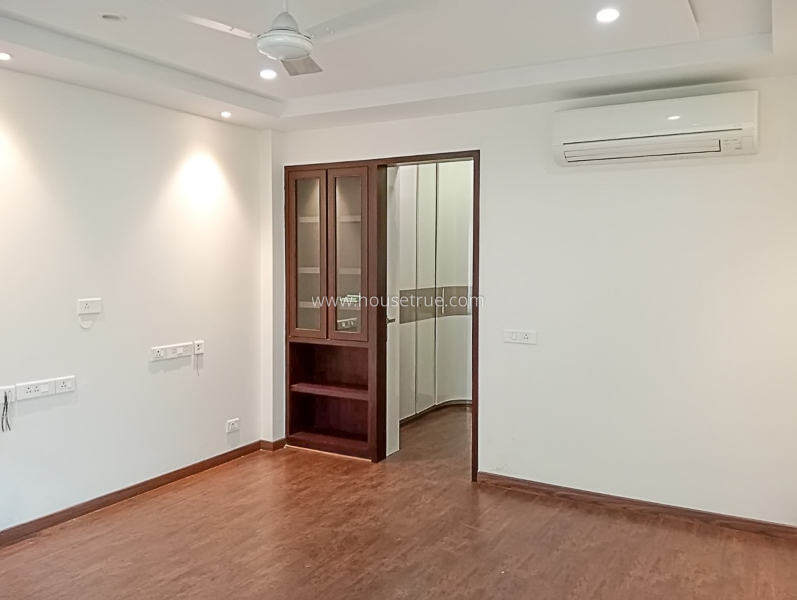 3 BHK Builder Floor For Rent in Safdarjung Enclave