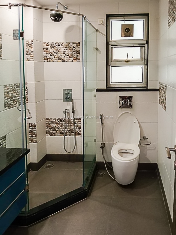 3 BHK Builder Floor For Rent in Safdarjung Enclave