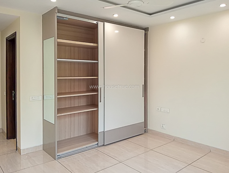 3 BHK Builder Floor For Rent in Safdarjung Enclave