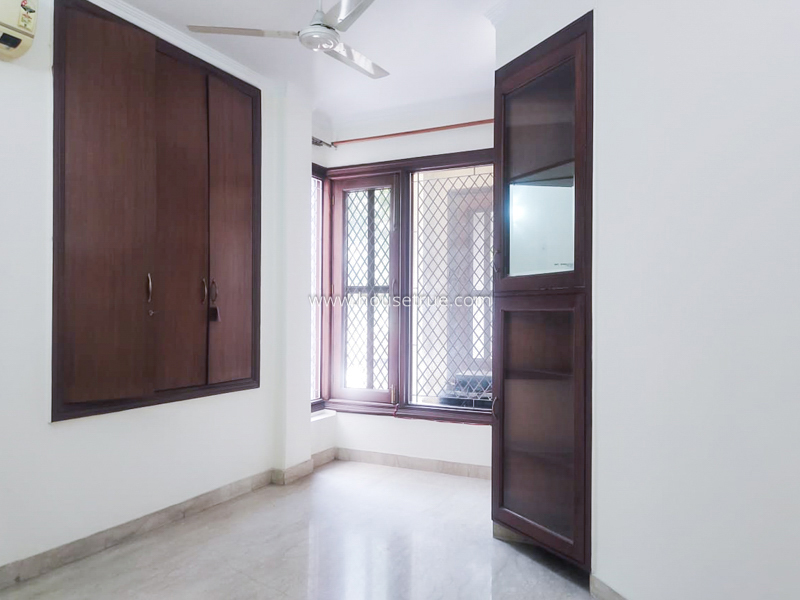 3 BHK Flat For Rent in Vasant Vihar