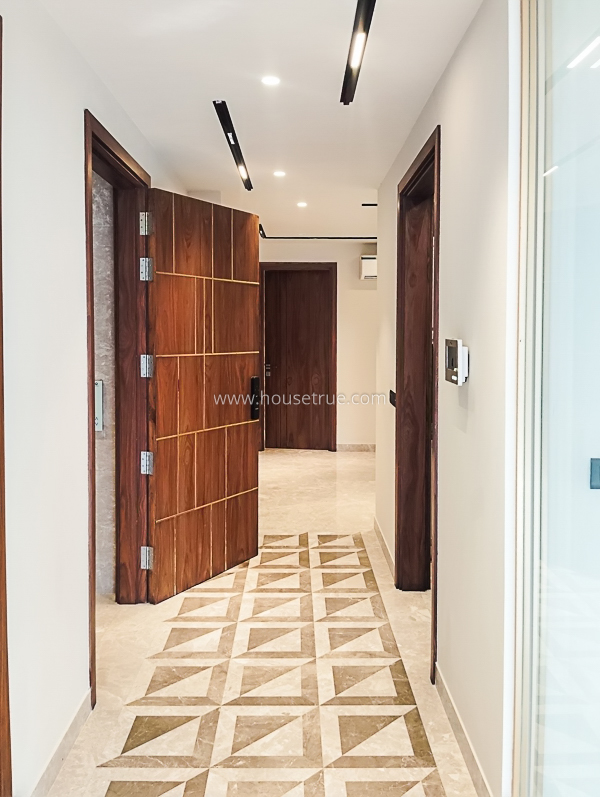 3 BHK Builder Floor For Rent in Greater Kailash Part 3