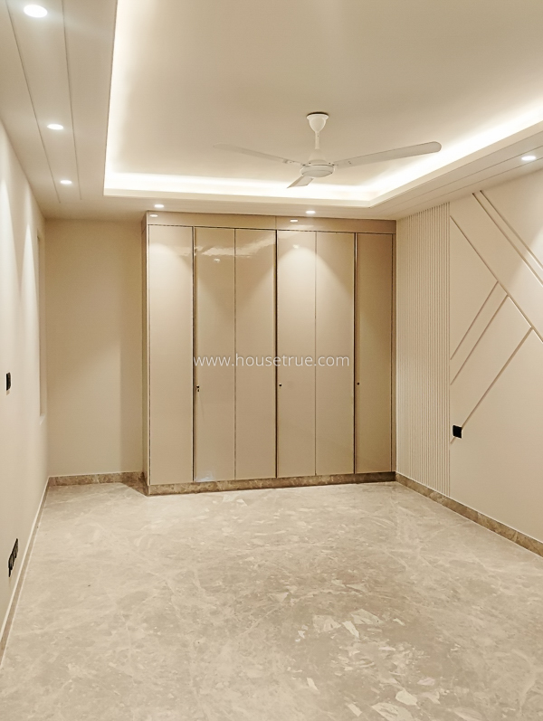 3 BHK Builder Floor For Rent in Greater Kailash Part 3