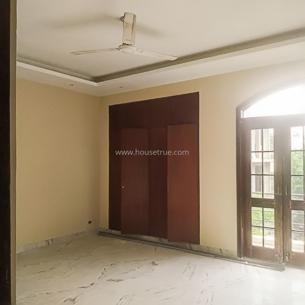 3 BHK Flat For Rent in Safdarjung Enclave