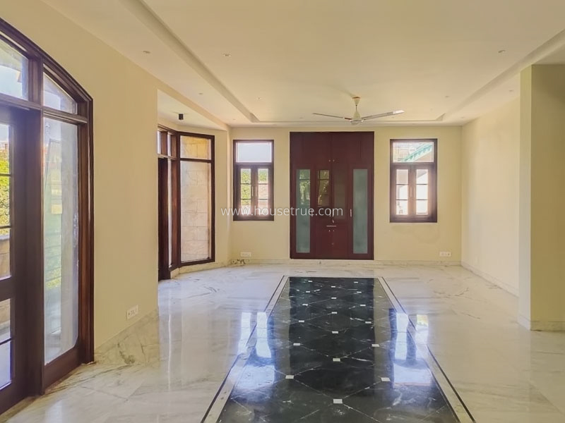 4 BHK Flat For Rent in Safdarjung Enclave