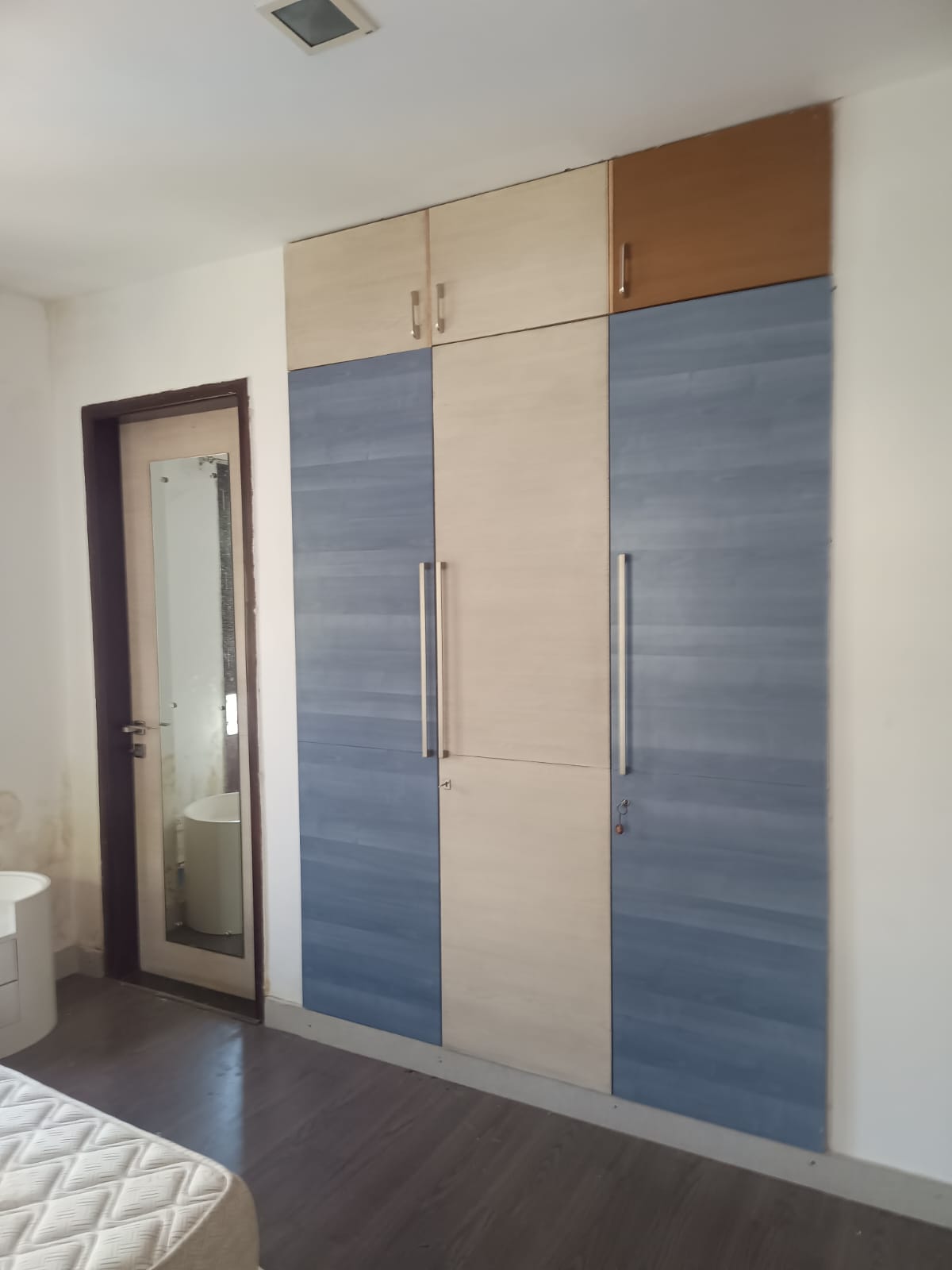 4 BHK Flat For Rent in Gitanjali Enclave