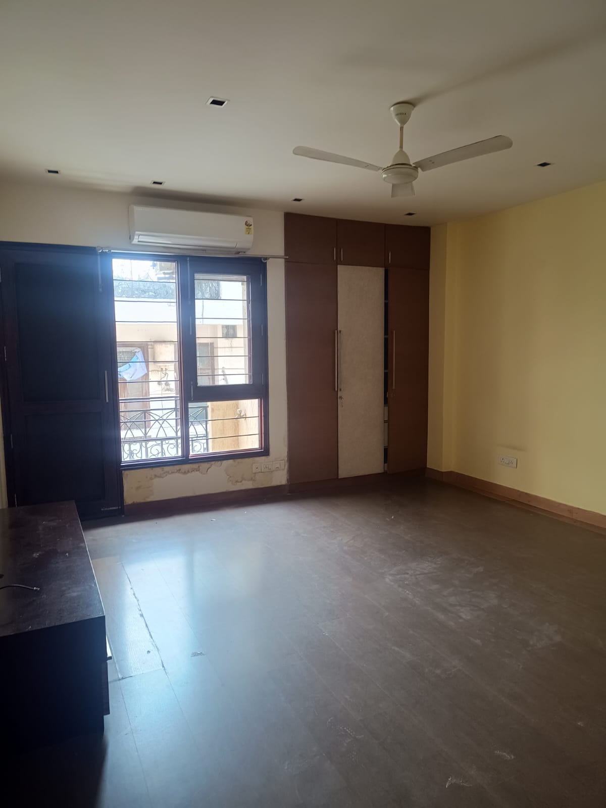 4 BHK Flat For Rent in Gitanjali Enclave