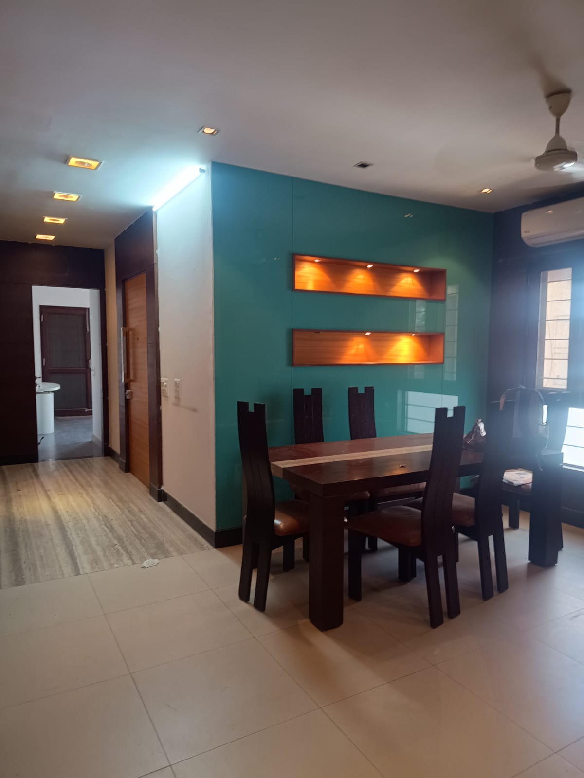 4 BHK Flat For Rent in Gitanjali Enclave