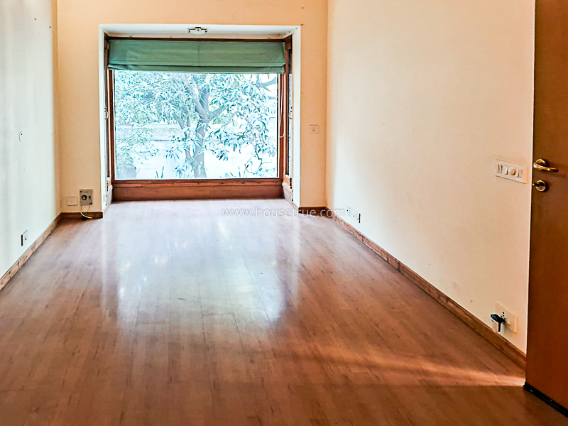 2 BHK Flat For Rent in Maharani Bagh