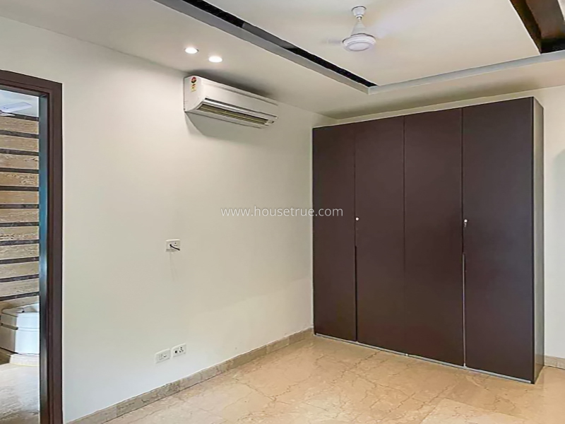 4 BHK Flat For Rent in Panchsheel Park