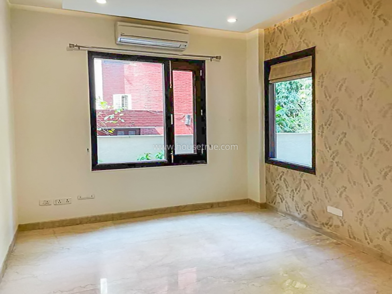 4 BHK Flat For Rent in Panchsheel Park