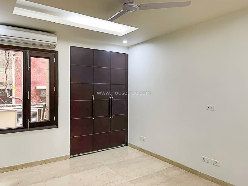 4 BHK Flat For Rent in Panchsheel Park