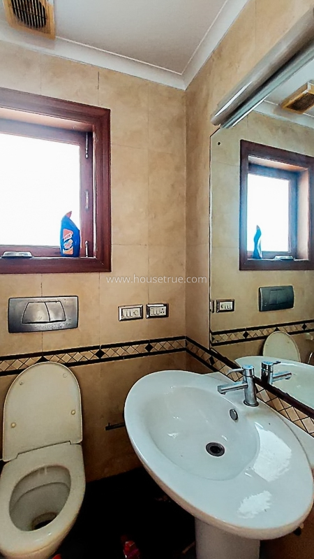 4 BHK Flat For Rent in Anand Niketan